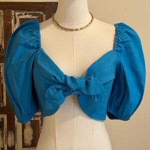 New Leyden cropped tie front top- size L